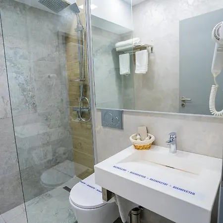 Prestige Hotel Mamaja