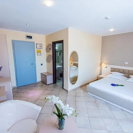 Prestige Hotel