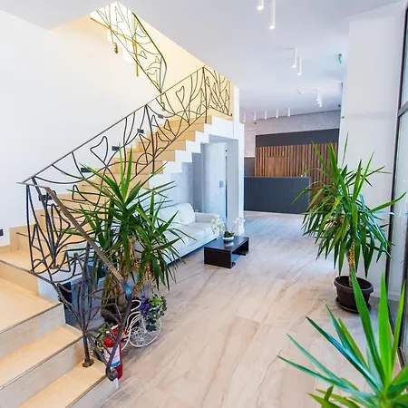 Prestige فندق مامايا