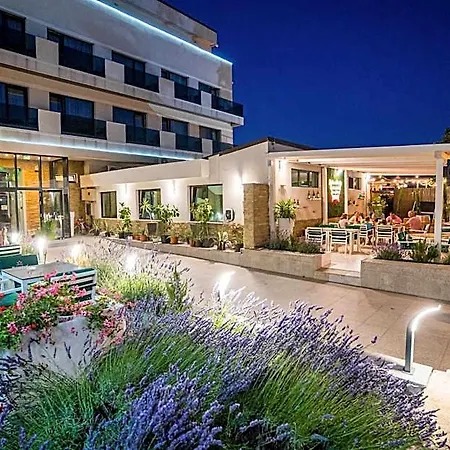 Prestige Hotel